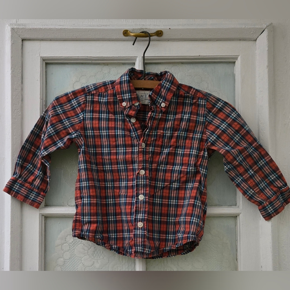 The Children’s Place Red Plaid Button-Down Shirt 3T